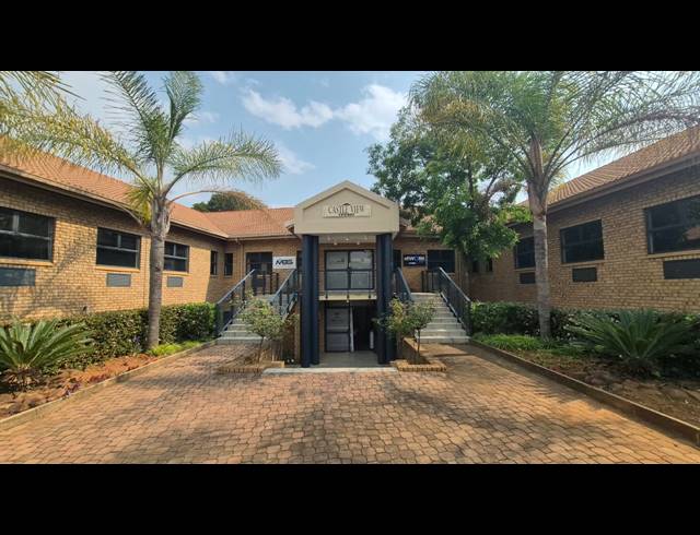 210M² OFFICE TO LET IN ERASMUSKLOOF
